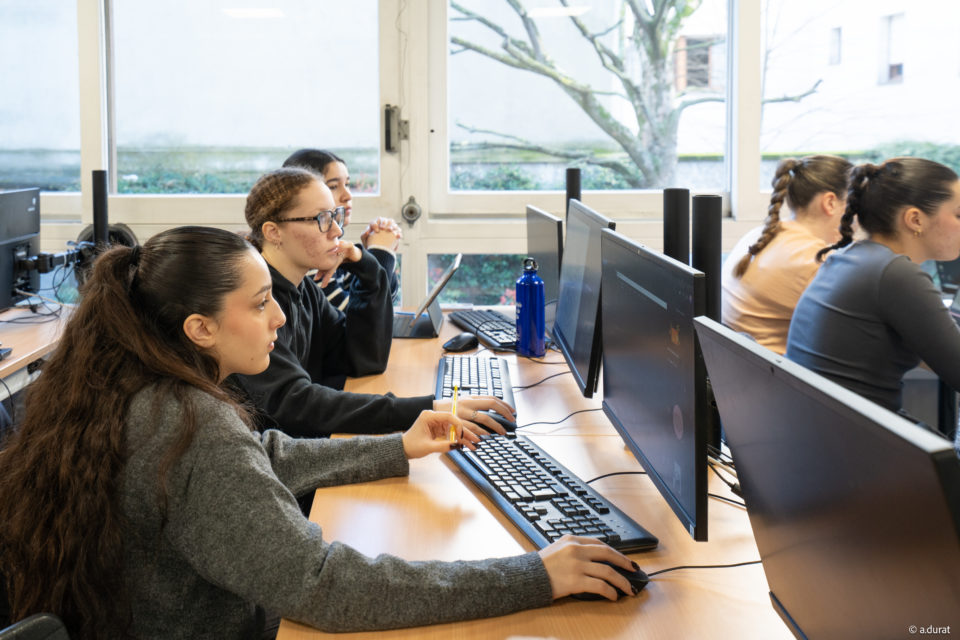 Trouve ta formation en alternance pour la rentrée 2025